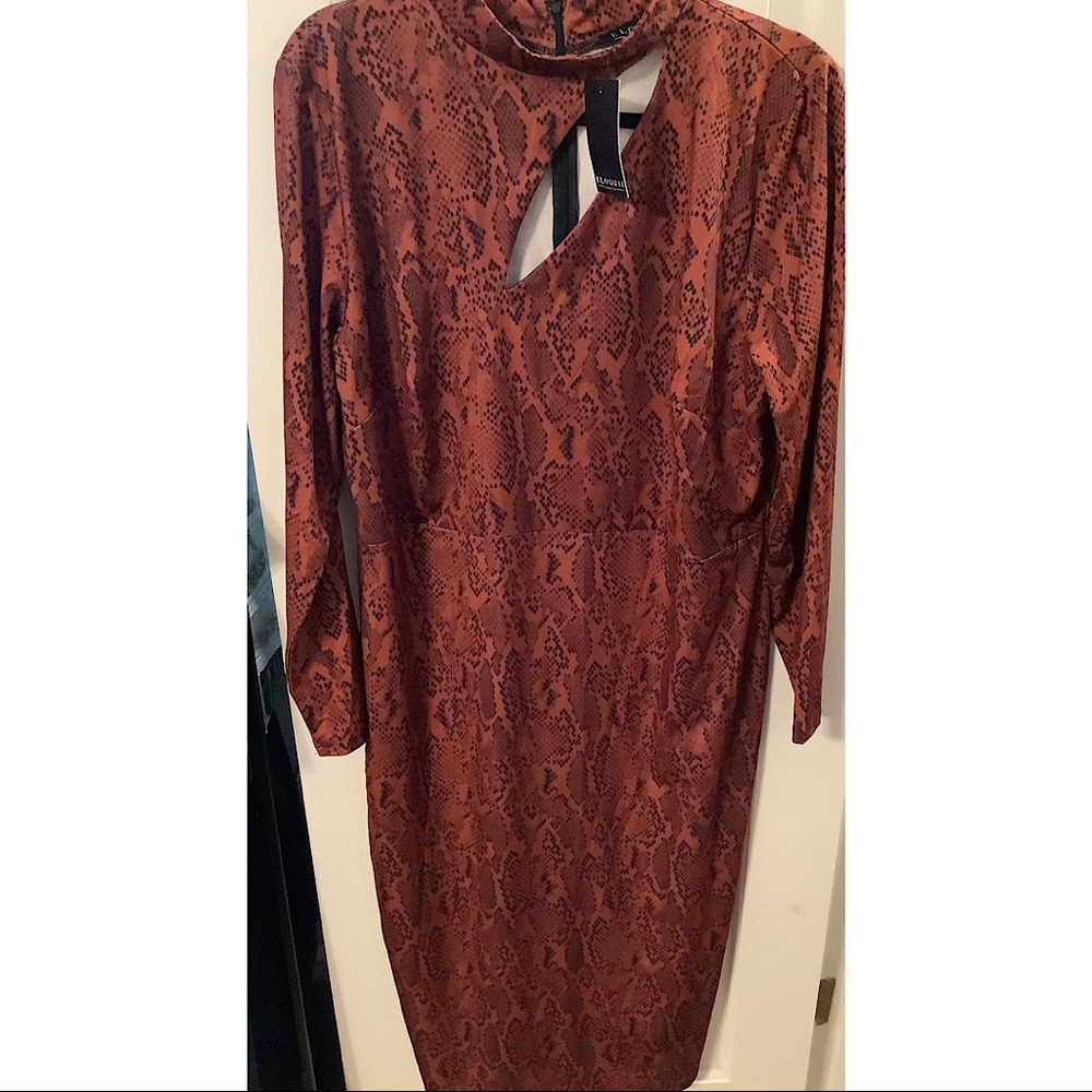 Python Body Con Dress with Cutout - Picture 2 of 4